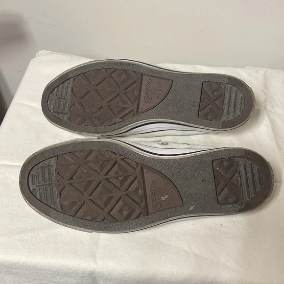 Women’s converse slip on shoe - Picture 7 of 7